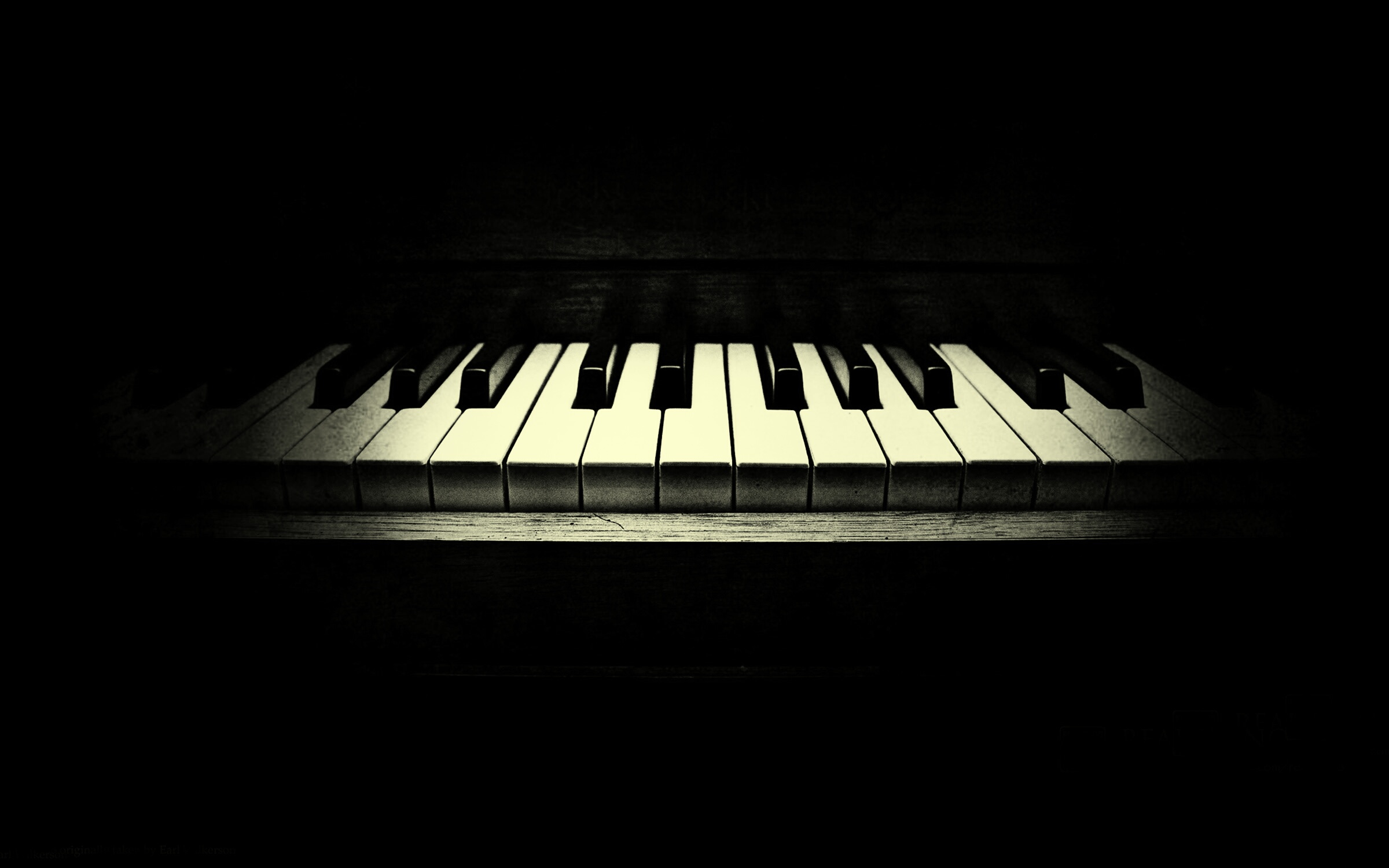 Dark room Piano.jpg